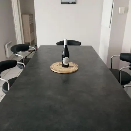 10 Mn Centre-ville A Pied Апартаменты *